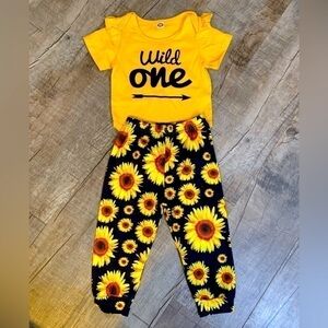 Wild One Sunflower 2 Piece Set‎